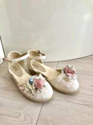 Espadrillas bambina bianca fiori azzurri Juana Sanchez